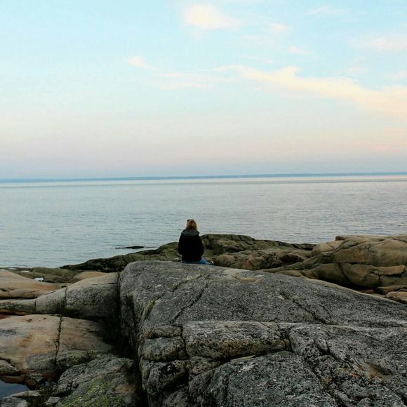 Meet your Posher, Cynthia - Picture 1 of 1